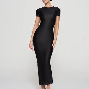 NWT SKIMS Shine Jersey Long Dress in Onyx, Small